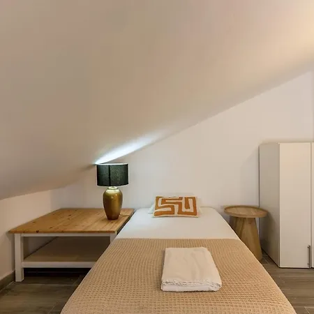 Διαμέρισμα Second Floor *