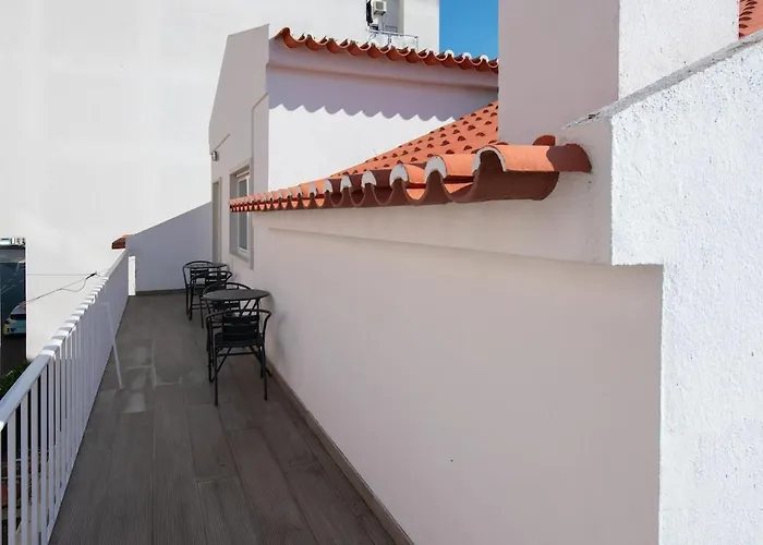 Second Floor * カレガド