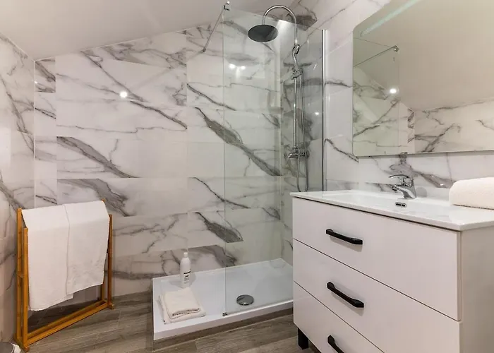 アパート Second Floor