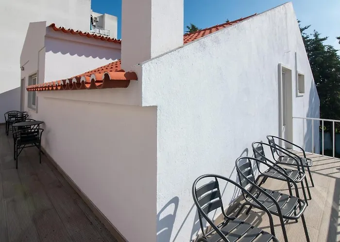 Second Floor アパート カレガド